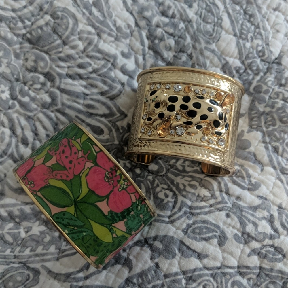 SOLD Lilly Pulitzer set of 2 OS Bangles bracelets